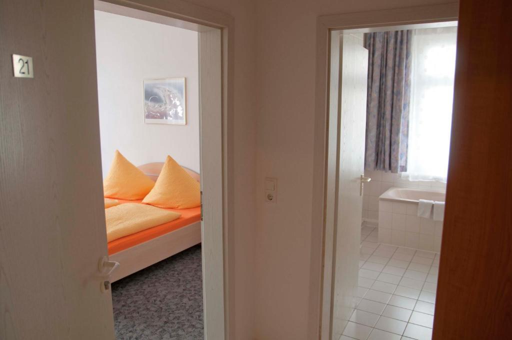 Pension Leipzig Georgplatz Habitación foto
